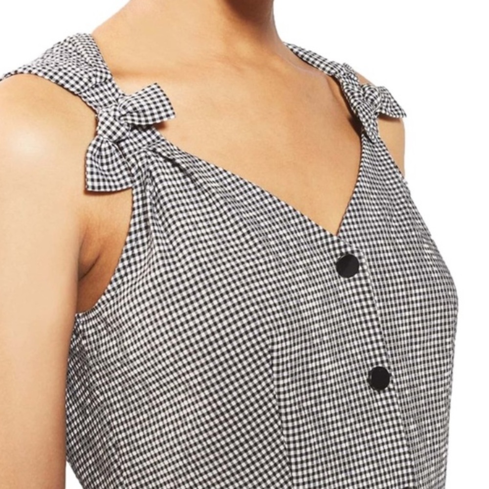 TOPSHOP Mini Dress Black & White Gingham Seersucker Cut Out Back sundress size 4 - Picture 4 of 7